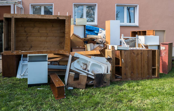 Best Construction Debris Removal  in Cloverdale, IN